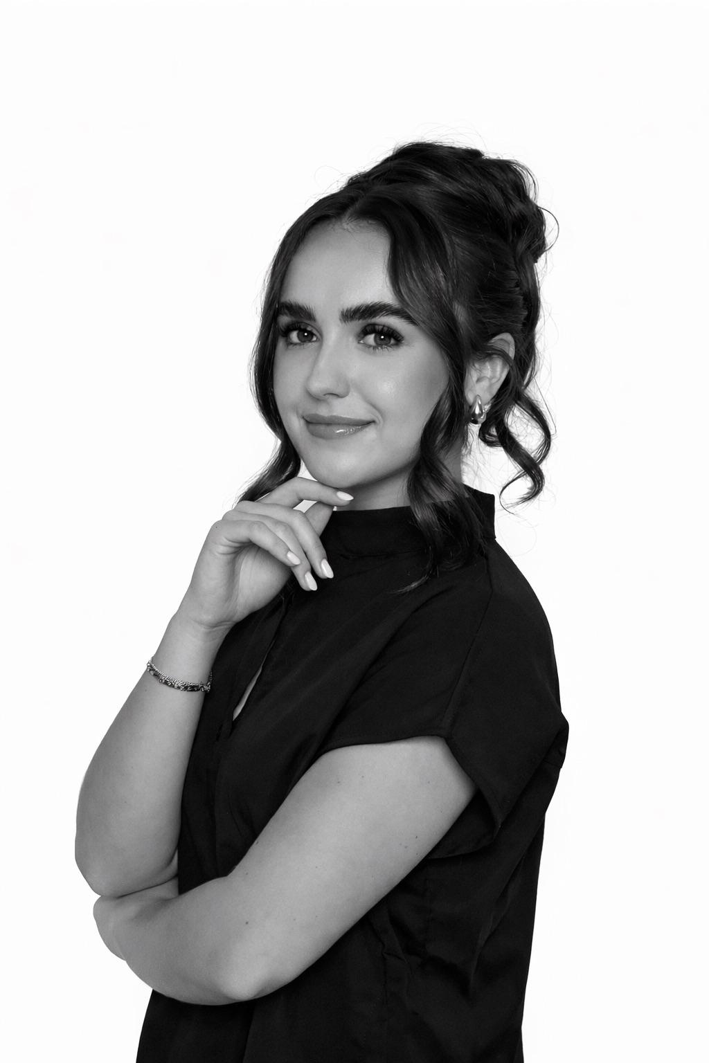 Rachel — Teeth Whitening Specialist
